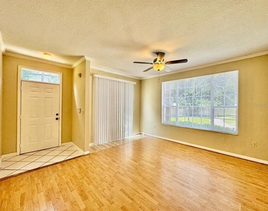 10440 White Lake Court - Photo Thumbnail 3
