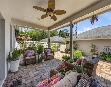 9606 Royce Drive - Photo Thumbnail 1