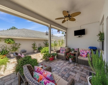9606 Royce Drive - Photo Thumbnail 20