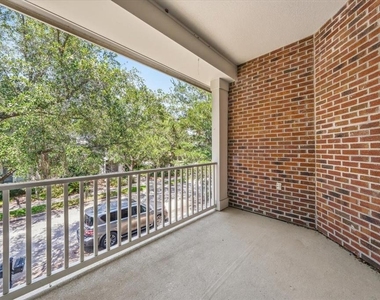 9606 Royce Drive - Photo Thumbnail 16