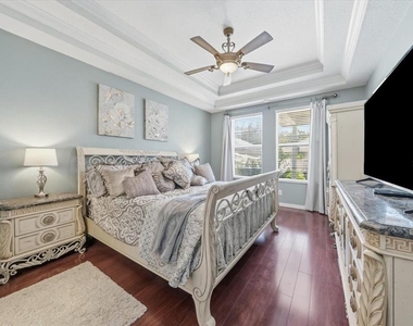 9606 Royce Drive - Photo Thumbnail 12