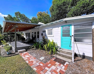 901 W Baker Street - Photo Thumbnail 17