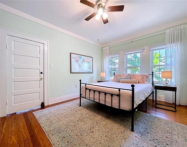 901 W Baker Street - Photo Thumbnail 12