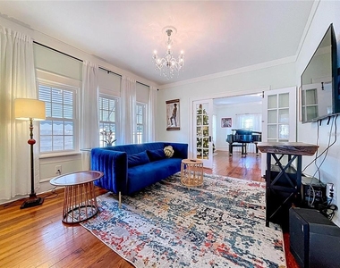 901 W Baker Street - Photo Thumbnail 5