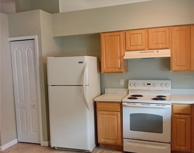 7724 Outerbridge Street - Photo Thumbnail 7