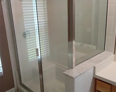 7724 Outerbridge Street - Photo Thumbnail 14