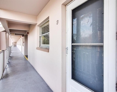 1303 S Hercules Avenue - Photo Thumbnail 31