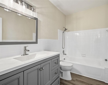 2434 Australia Way E - Photo Thumbnail 16