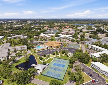 2434 Australia Way E - Photo Thumbnail 32