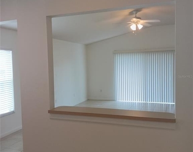 7733 Outerbridge Street - Photo Thumbnail 8