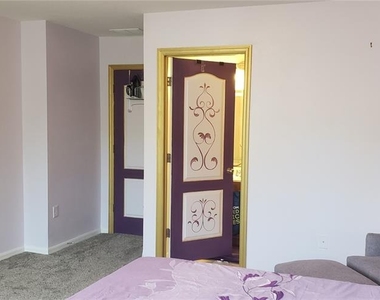 4560 Ashburn Square Drive - Photo Thumbnail 13