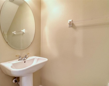 6622 83rd Avenue N - Photo Thumbnail 16