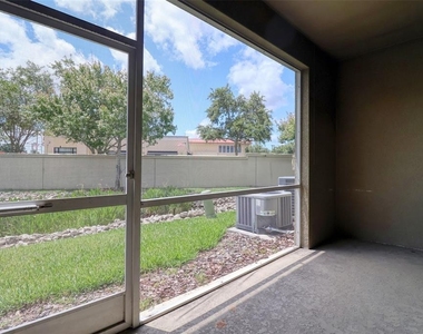 6622 83rd Avenue N - Photo Thumbnail 23