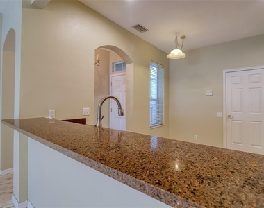 6622 83rd Avenue N - Photo Thumbnail 10