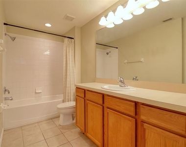 6622 83rd Avenue N - Photo Thumbnail 33