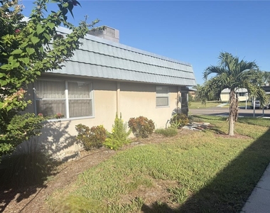 1802 Bedford Terrace - Photo Thumbnail 19