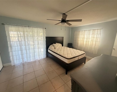 1802 Bedford Terrace - Photo Thumbnail 14