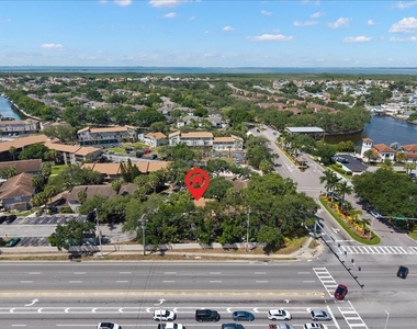 6345 Newtown Circle - Photo Thumbnail 28