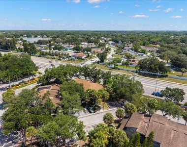 6345 Newtown Circle - Photo Thumbnail 32