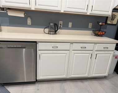 3127 Heritage Parkway - Photo Thumbnail 3