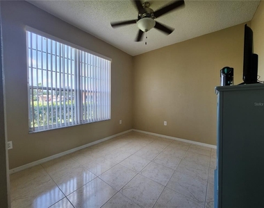 2503 Buttercup Court - Photo Thumbnail 13
