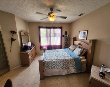 2503 Buttercup Court - Photo Thumbnail 15