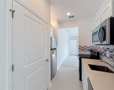 3660 Rolling Ridge Bend - Photo Thumbnail 4