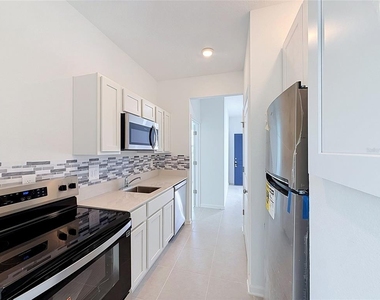 3660 Rolling Ridge Bend - Photo Thumbnail 5
