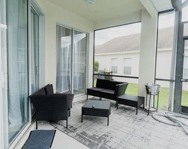 1014 Corvina Drive - Photo Thumbnail 30