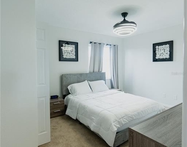 1014 Corvina Drive - Photo Thumbnail 22