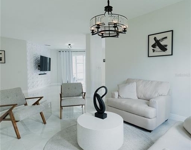 1014 Corvina Drive - Photo Thumbnail 1