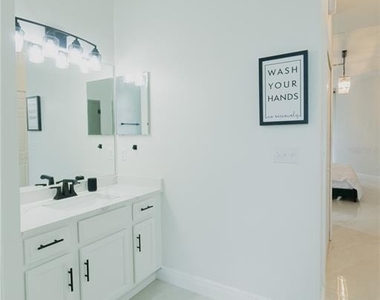 1014 Corvina Drive - Photo Thumbnail 17