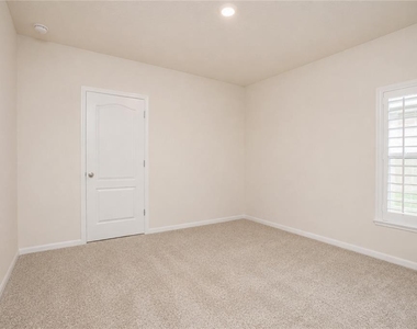 2824 Sunridge Loop - Photo Thumbnail 17