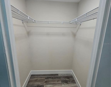 4843 Camphor Avenue - Photo Thumbnail 8