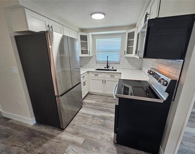 4843 Camphor Avenue - Photo Thumbnail 1