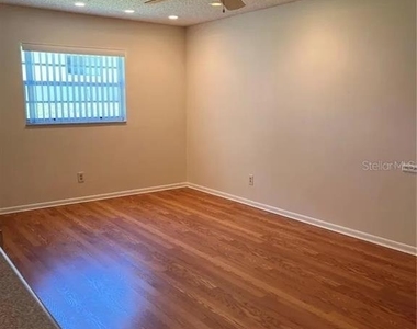 8591 Sw 93rd Place - Photo Thumbnail 17
