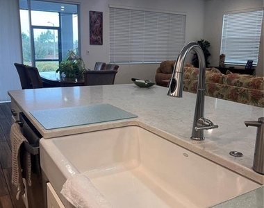 9222 Sw 104th Terrace - Photo Thumbnail 5