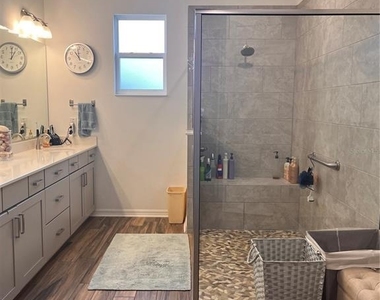 9222 Sw 104th Terrace - Photo Thumbnail 15