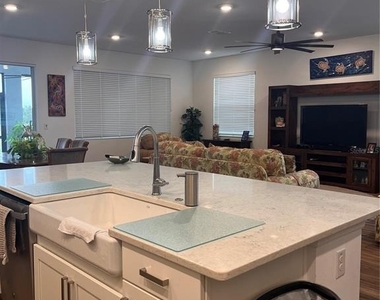 9222 Sw 104th Terrace - Photo Thumbnail 4