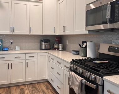 9222 Sw 104th Terrace - Photo Thumbnail 6