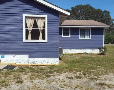 140 Bay Road - Photo Thumbnail 3