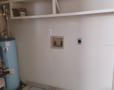 140 Bay Road - Photo Thumbnail 9