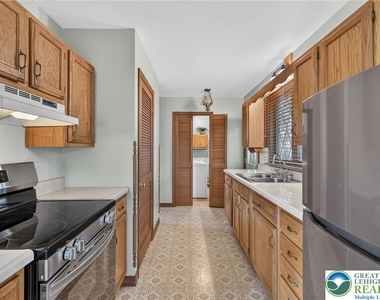 1226 Trexlertown Rd - Photo Thumbnail 11