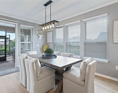 5672 Nw 40th Place - Photo Thumbnail 12