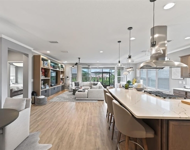 5672 Nw 40th Place - Photo Thumbnail 5