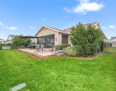 5672 Nw 40th Place - Photo Thumbnail 32