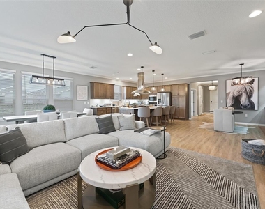 5672 Nw 40th Place - Photo Thumbnail 14