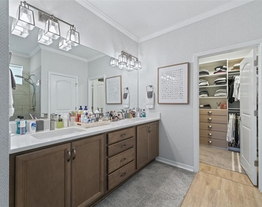 5672 Nw 40th Place - Photo Thumbnail 18