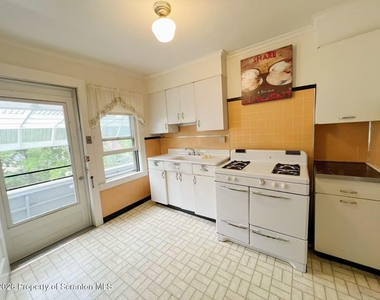 1707 Monroe Avenue - Photo Thumbnail 1
