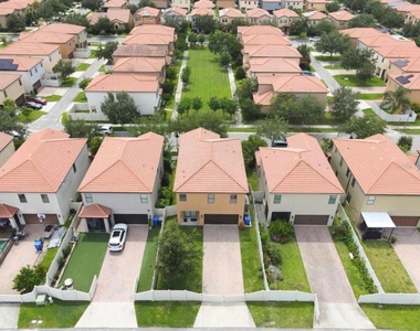 2022 Bent Grass Avenue - Photo Thumbnail 1